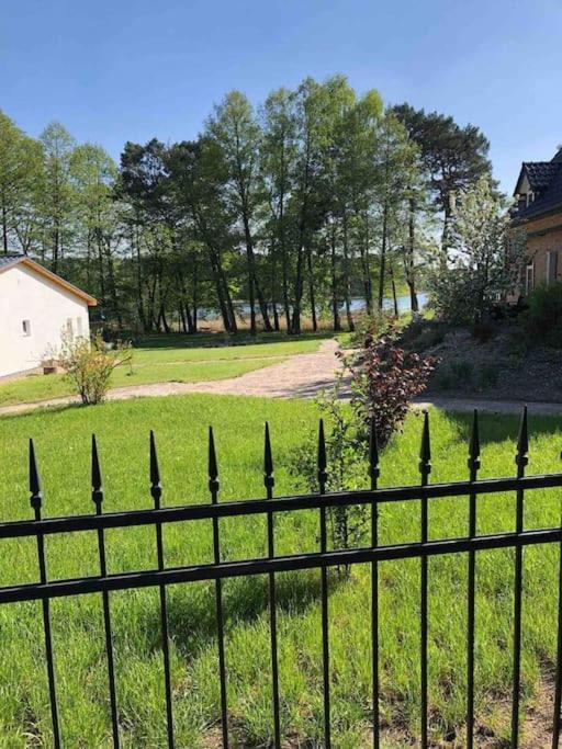 Penthouse Bernd Im Waldschloesschen Direkt Am See Wendisch Rietz Εξωτερικό φωτογραφία
